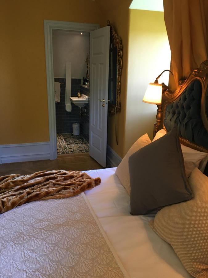 Wedevågs Herrgård Bed & Breakfast 4*